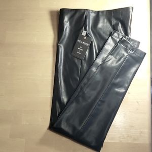 Zac & Rachel faux leather leggings size M